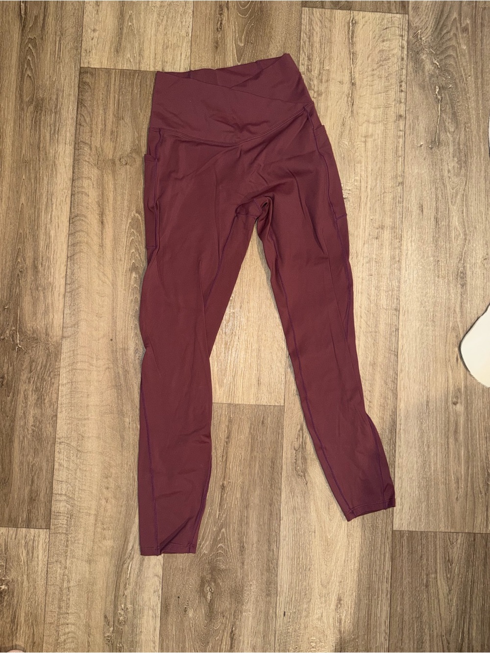 HALARA High-Waist Burgundy Active Leggings